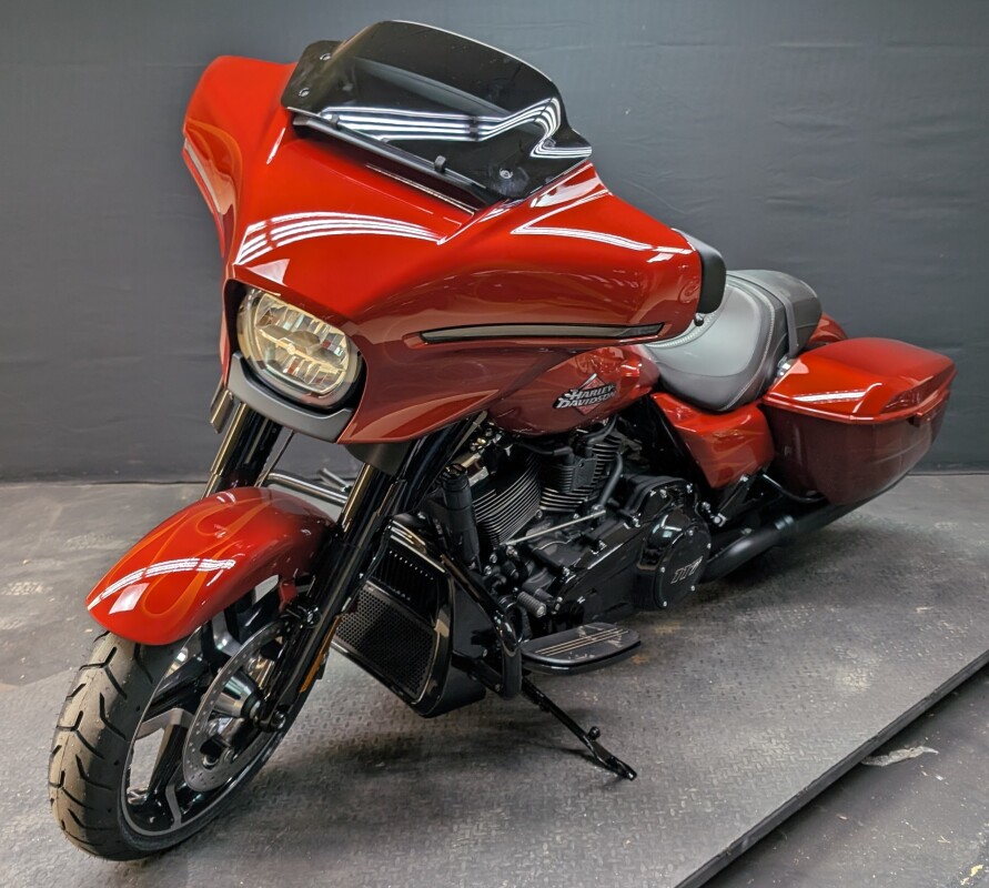Harley-Davidson Street Glide 2025 FLHX WHSKEY FIRSTORM - Photo 4