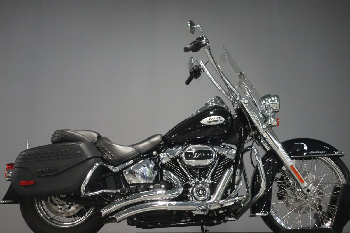 2023 Harley-Davidson® Heritage Classic FLHCS | Rawhide Harley