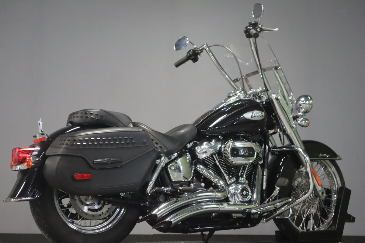 2023 Harley-Davidson Heritage Classic FLHCS - Photo 2