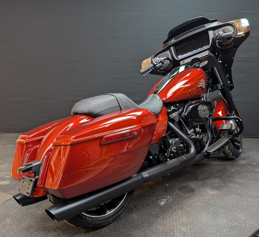 Harley-Davidson Street Glide 2025 FLHX WHSKEY FIRSTORM - Photo 9