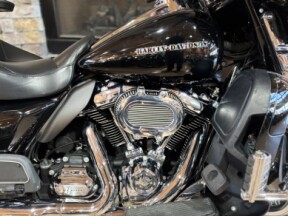 2019 Harley-Davidson Ultra Limited  thumb 3