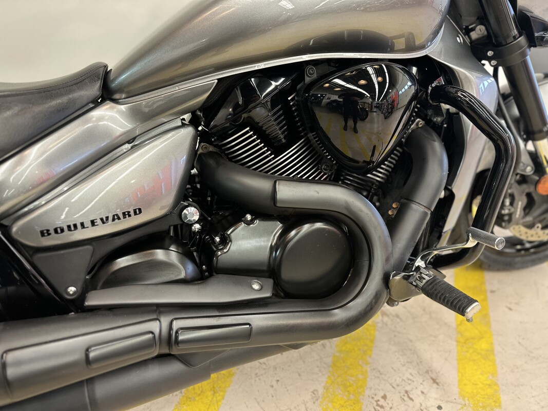 2020 Suzuki VZR1800 Gray - Photo 7