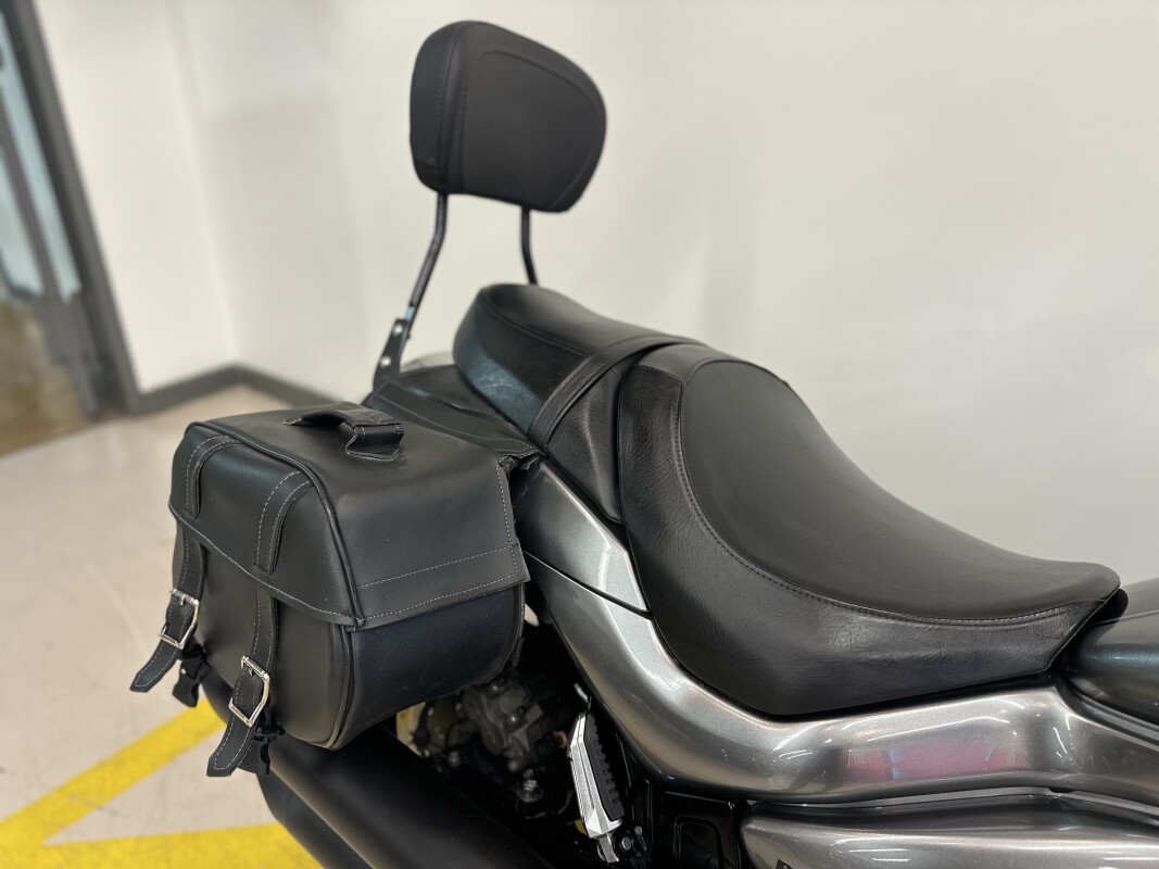 2020 Suzuki VZR1800 Gray - Photo 8