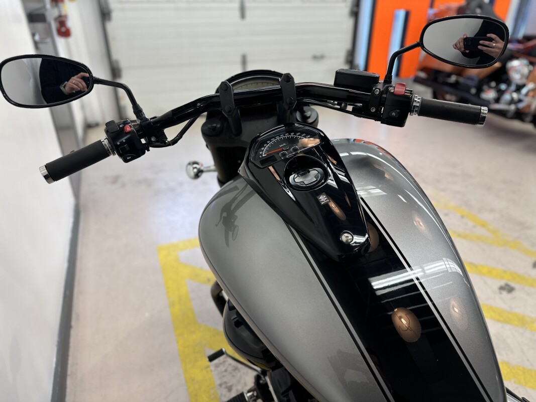 2020 Suzuki VZR1800 Gray - Photo 9
