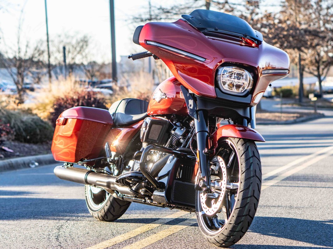 FLHX 2025 Street Glide - Photo 8