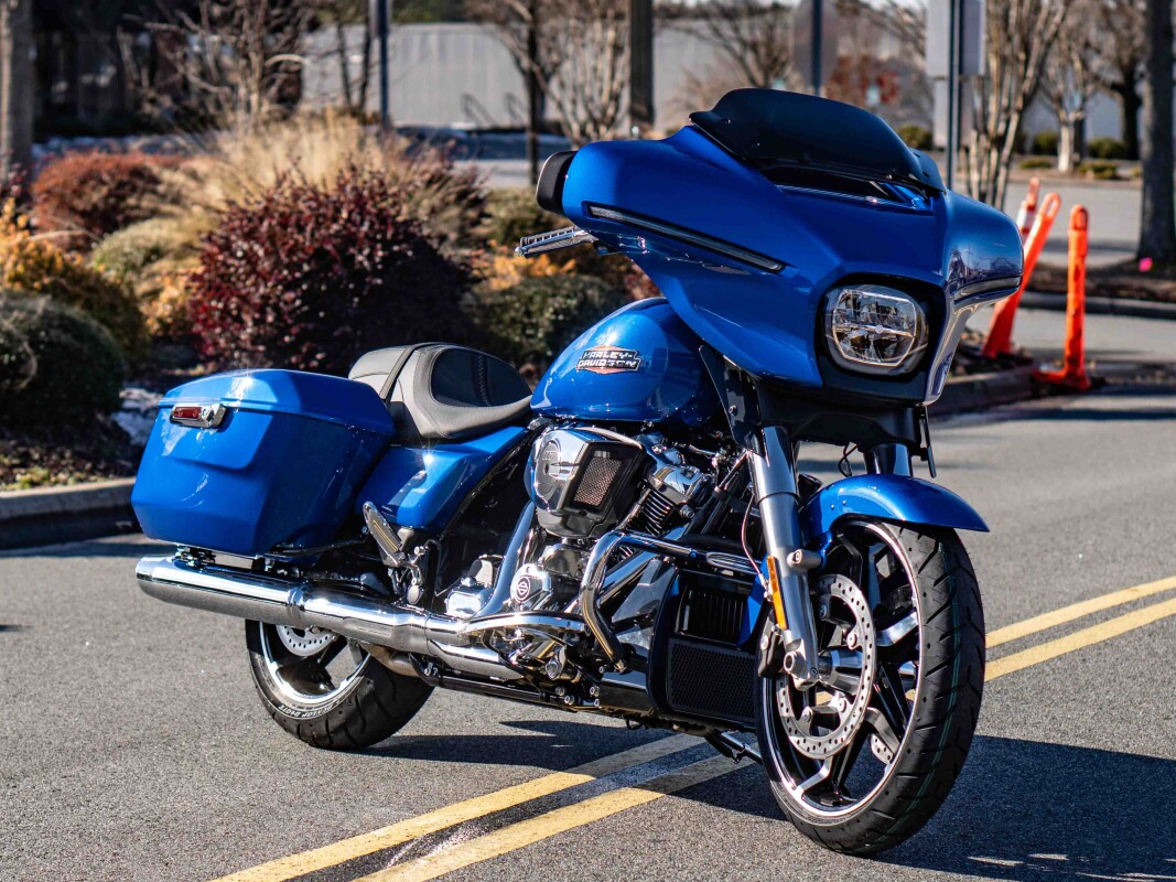 FLHX 2025 Street Glide - Photo 7