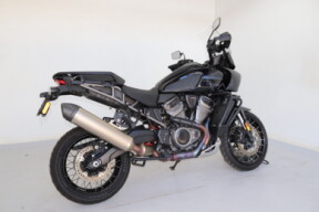 2021 Harley-Davidson<sup>®</sup> Pan America™ 1250 Black thumb 3