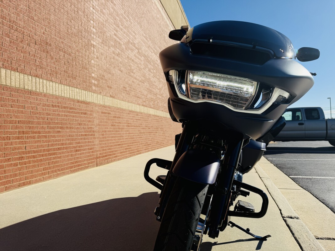 FLTRX 2025 Road Glide - Photo 10
