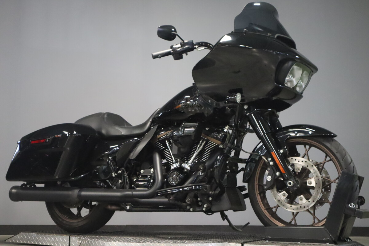 2022 Harley-Davidson Road Glide ST FLTRXST - Photo 2