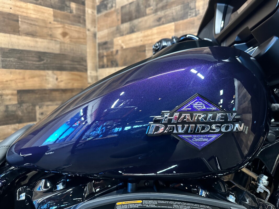 2025 Harley-Davidson Street Glide Mystic Shift - Black Finish FLHX - Photo 9