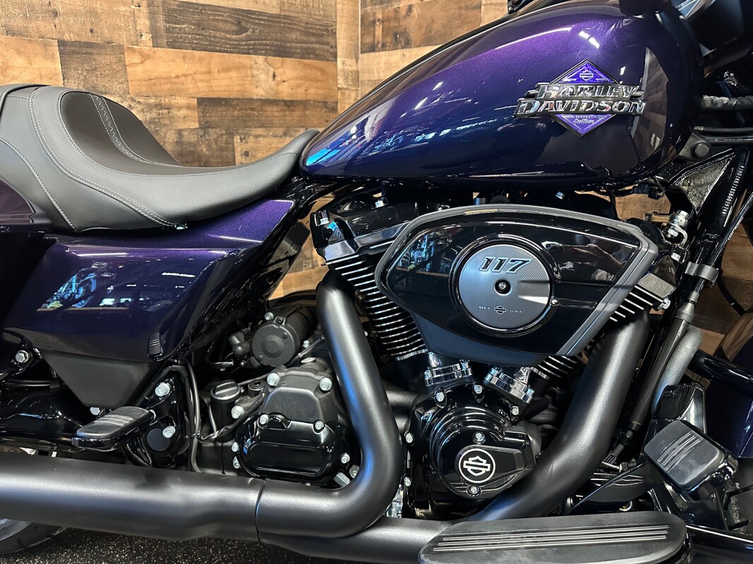 2025 Harley-Davidson Street Glide Mystic Shift - Black Finish FLHX - Photo 10