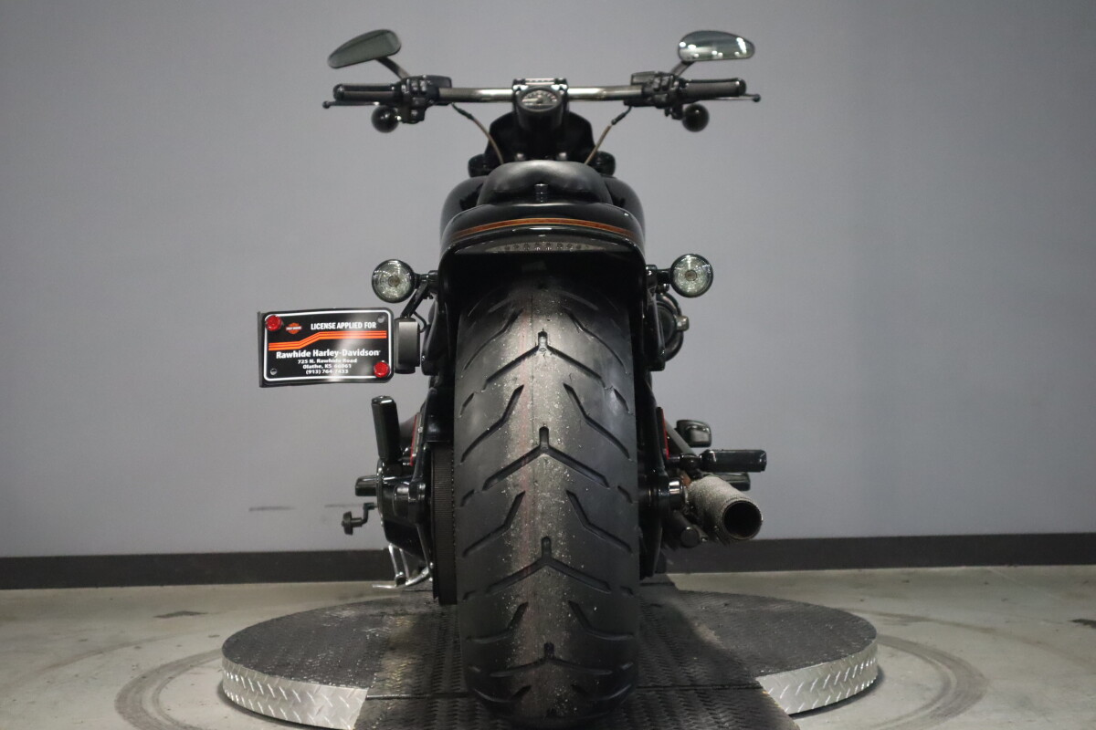 2016 Harley-Davidson CVO Pro Street Breakout FXSE - Photo 7