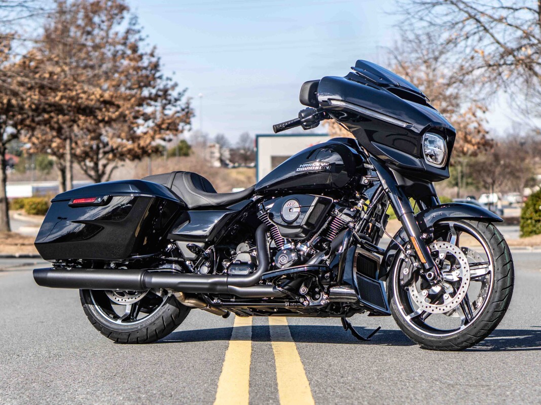 FLHX 2025 Street Glide - Photo 2