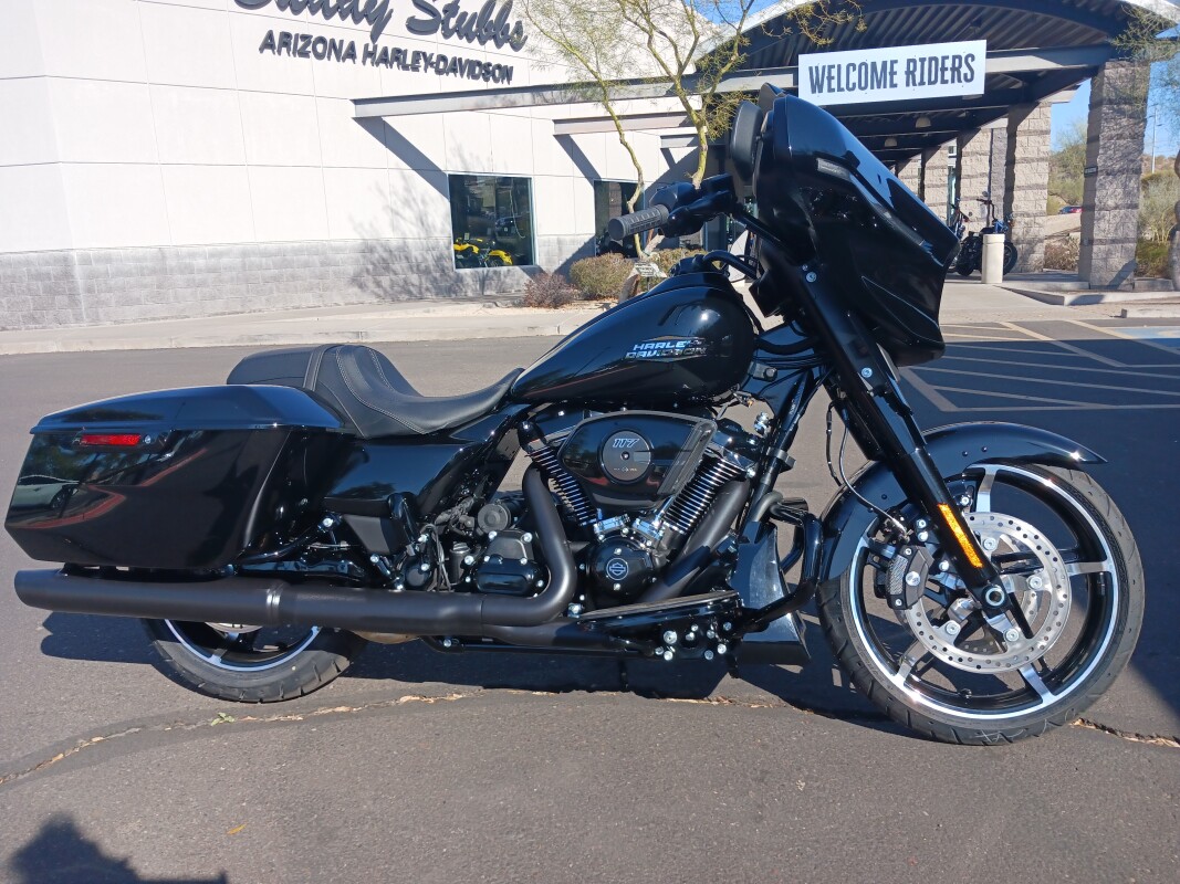 FLHX 2025 Street Glide
