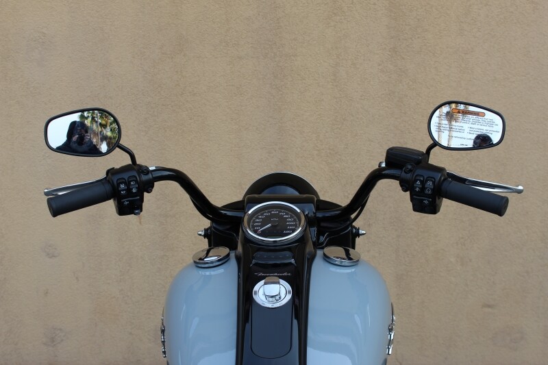 Harley-Davidson Freewheeler 2025 FLRT 84543920 BILLIARD GRAY - Photo 10