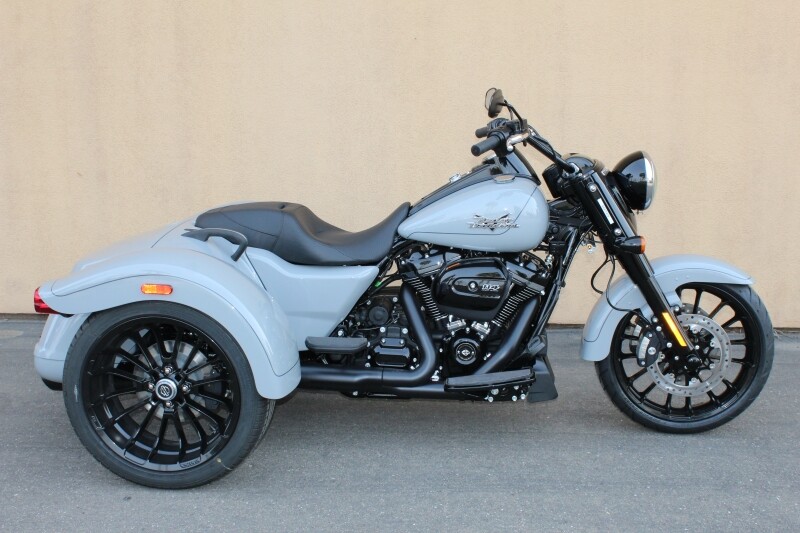 Harley-Davidson Freewheeler 2025 FLRT 84543920 BILLIARD GRAY