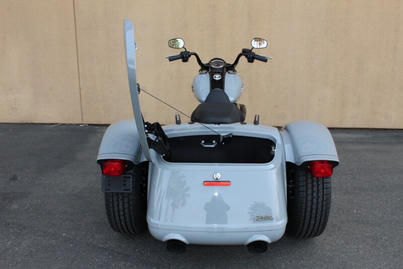 Harley-Davidson Freewheeler 2025 FLRT 84543920 BILLIARD GRAY - Photo 8