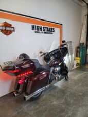 2021 Harley-Davidson<sup>®</sup> Ultra Limited Midnight Crimson FLHTK thumb 0