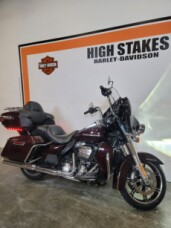 2021 Harley-Davidson<sup>®</sup> Ultra Limited Midnight Crimson FLHTK thumb 1