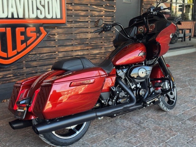 2025 Harley Davidson Road Glide FLTRX - Photo 5