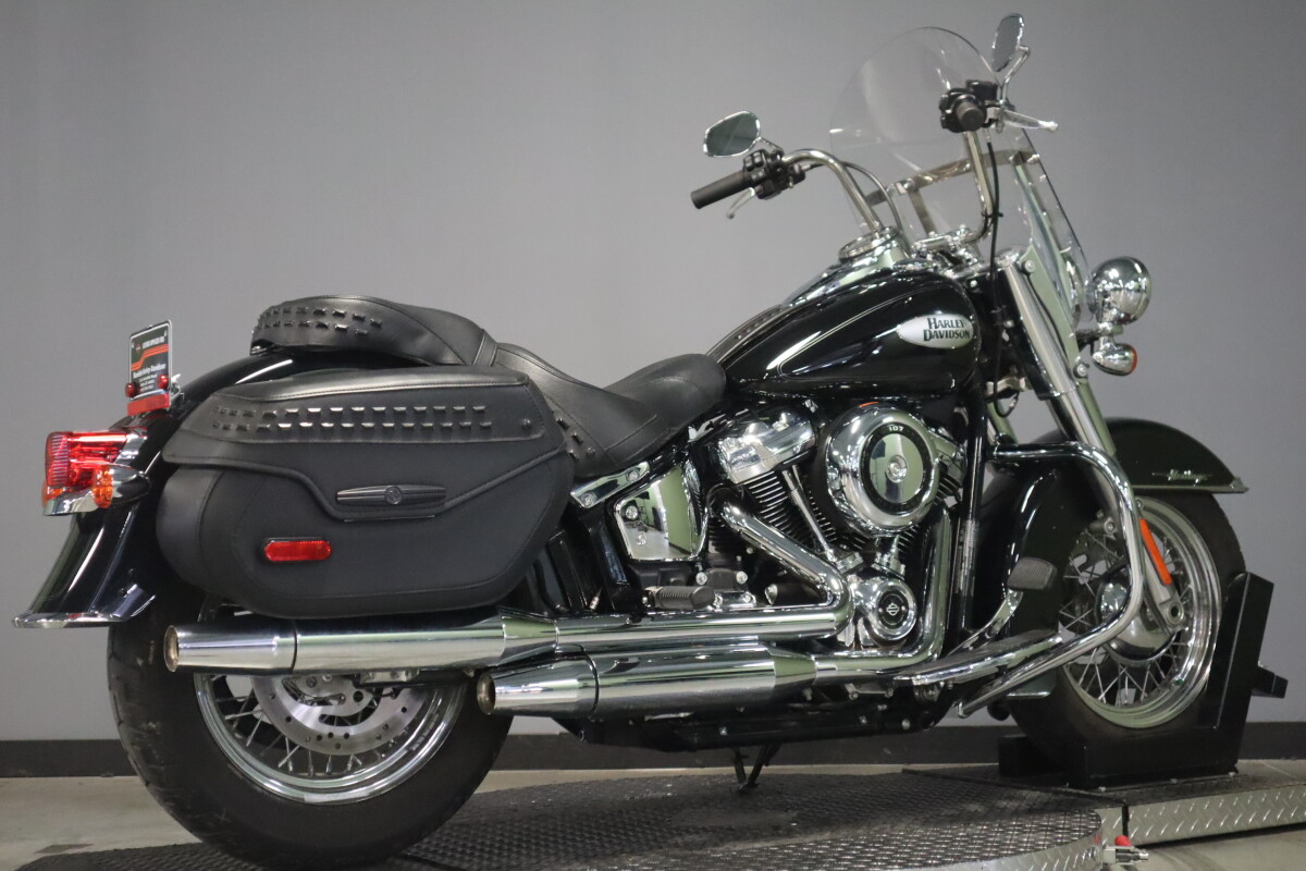 2021 Harley-Davidson Heritage Classic 107 FLHC - Photo 8