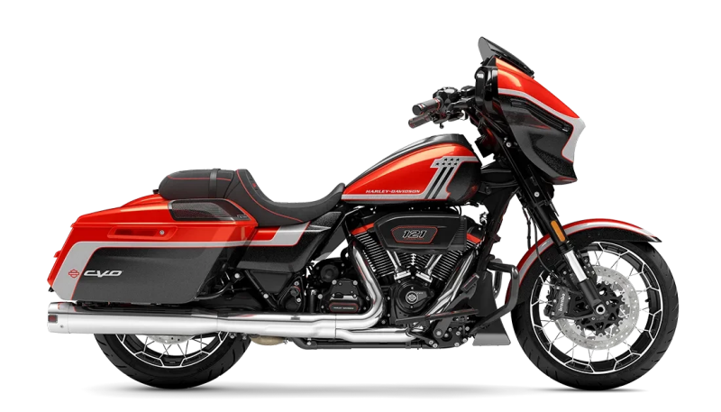 2024 Harley-Davidson<sup>®</sup> CVO™ Street Glide® Copperhead