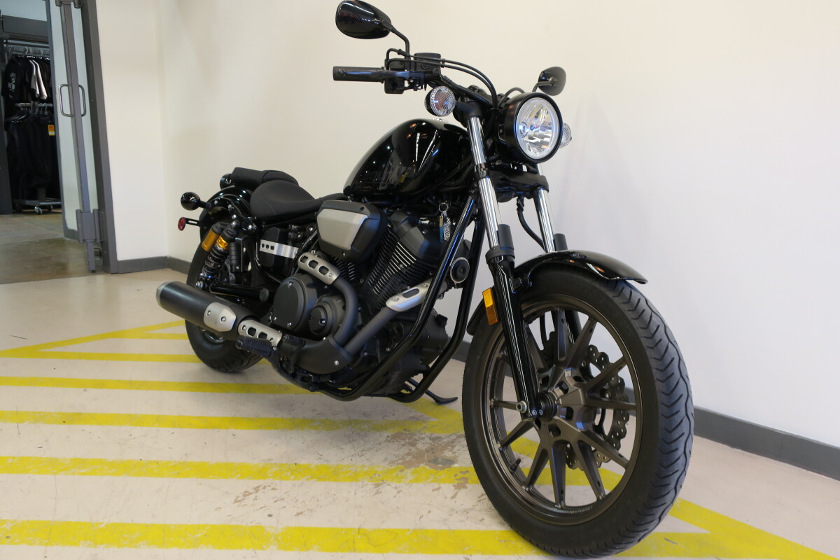 2021 Yamaha Bolt XVS950 Black - Photo 2
