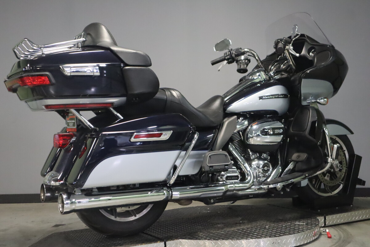 2019 Harley-Davidson Road Glide Ultra FLTRU - Photo 8