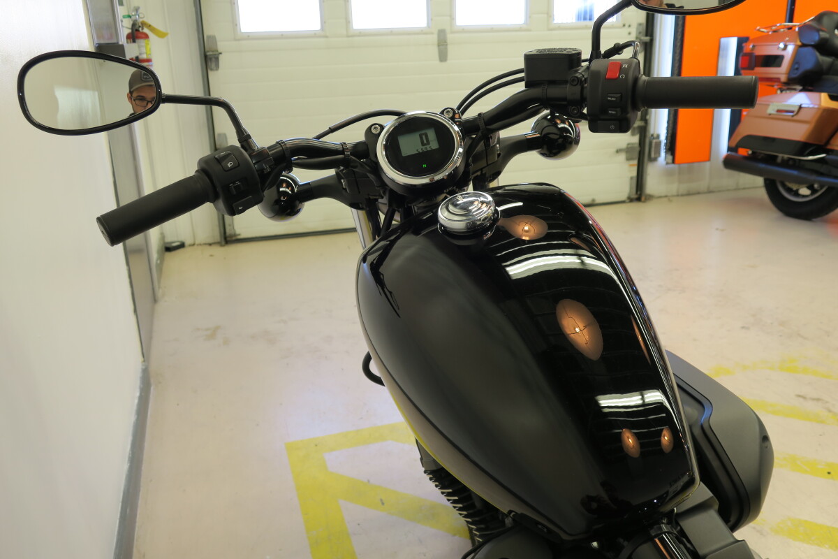 2021 Yamaha Bolt XVS950 Black - Photo 10
