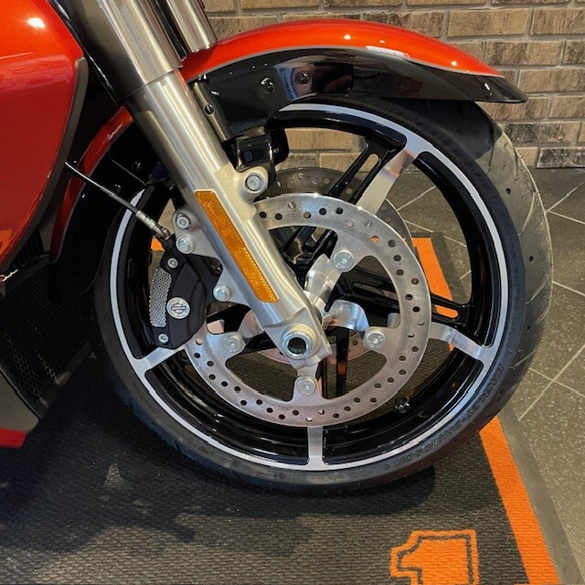 2025 Street Glide Ultra (FLHXU) - Photo 9