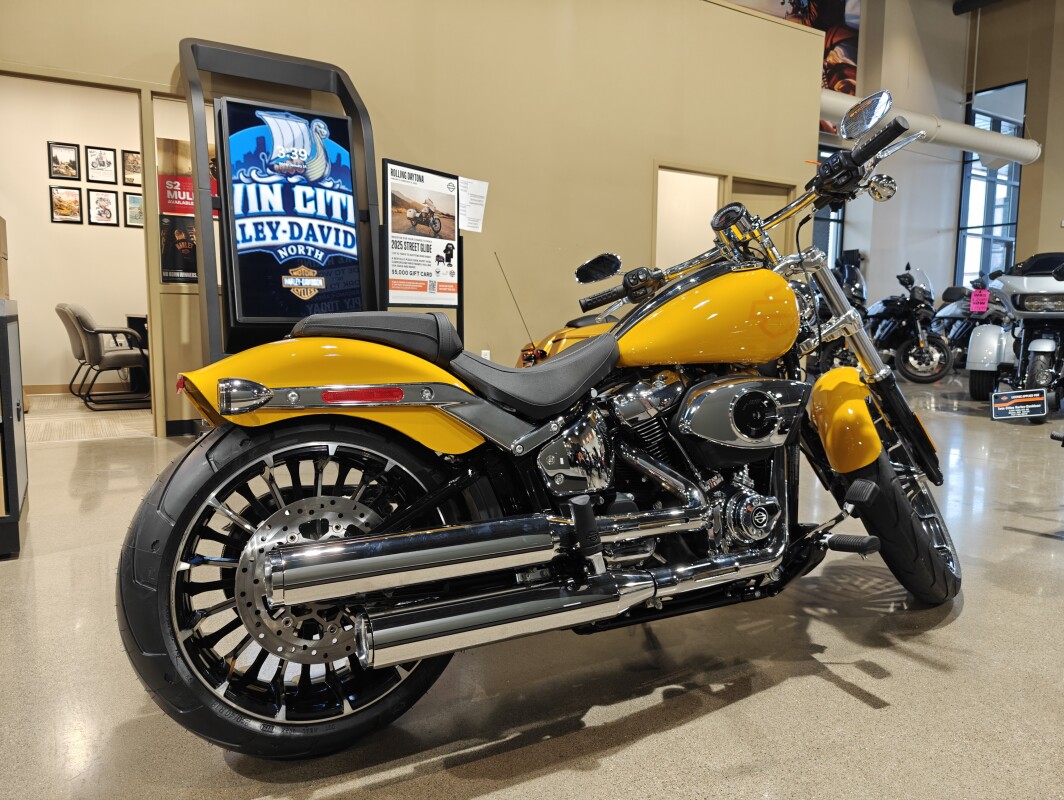 2025 Harley-Davidson Breakout Centerline - Photo 3