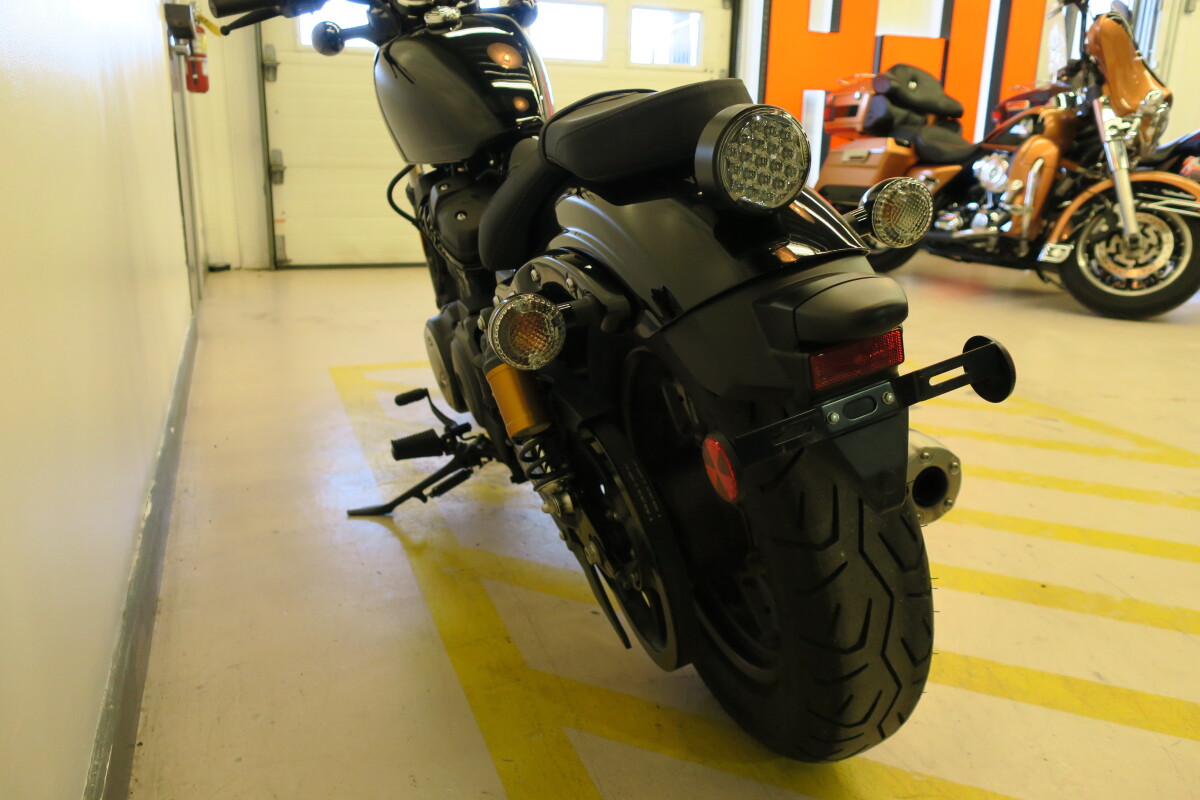2021 Yamaha Bolt XVS950 Black - Photo 4