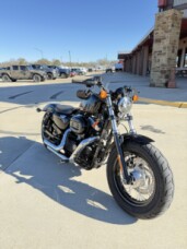 2014 Harley-Davidson<sup>®</sup> Forty-Eight<sup>®</sup> Vivid Black thumb 3