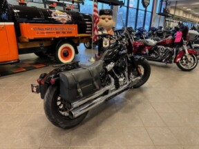2018 Harley-Davidson Softail Slim FLS thumb 3