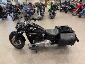 2018 Harley-Davidson Softail Slim FLS thumb 0