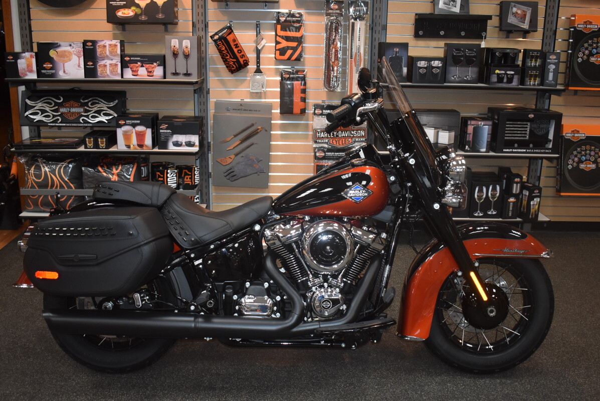 FLHC 2025 Heritage Softail