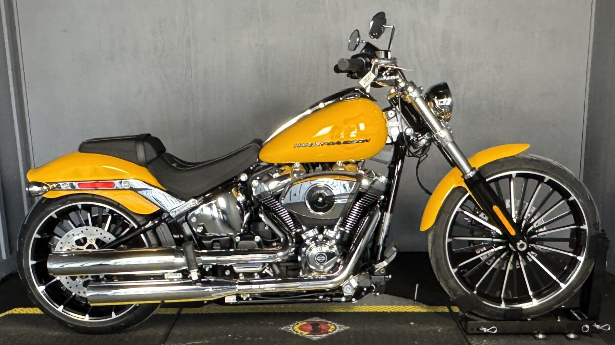 2021 Harley-Davidson Fat Boy 114 FLFBS BLACK JACK METALLIC W
