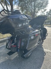 2025 Harley-Davidson<sup>®</sup> Street Glide® thumb 1