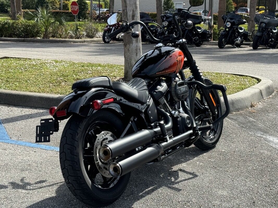 FXBBS 2022 Street Bob 114 - Photo 4