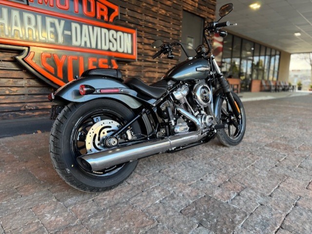 2025 Harley Davidson Street Bob FXBB - Photo 4