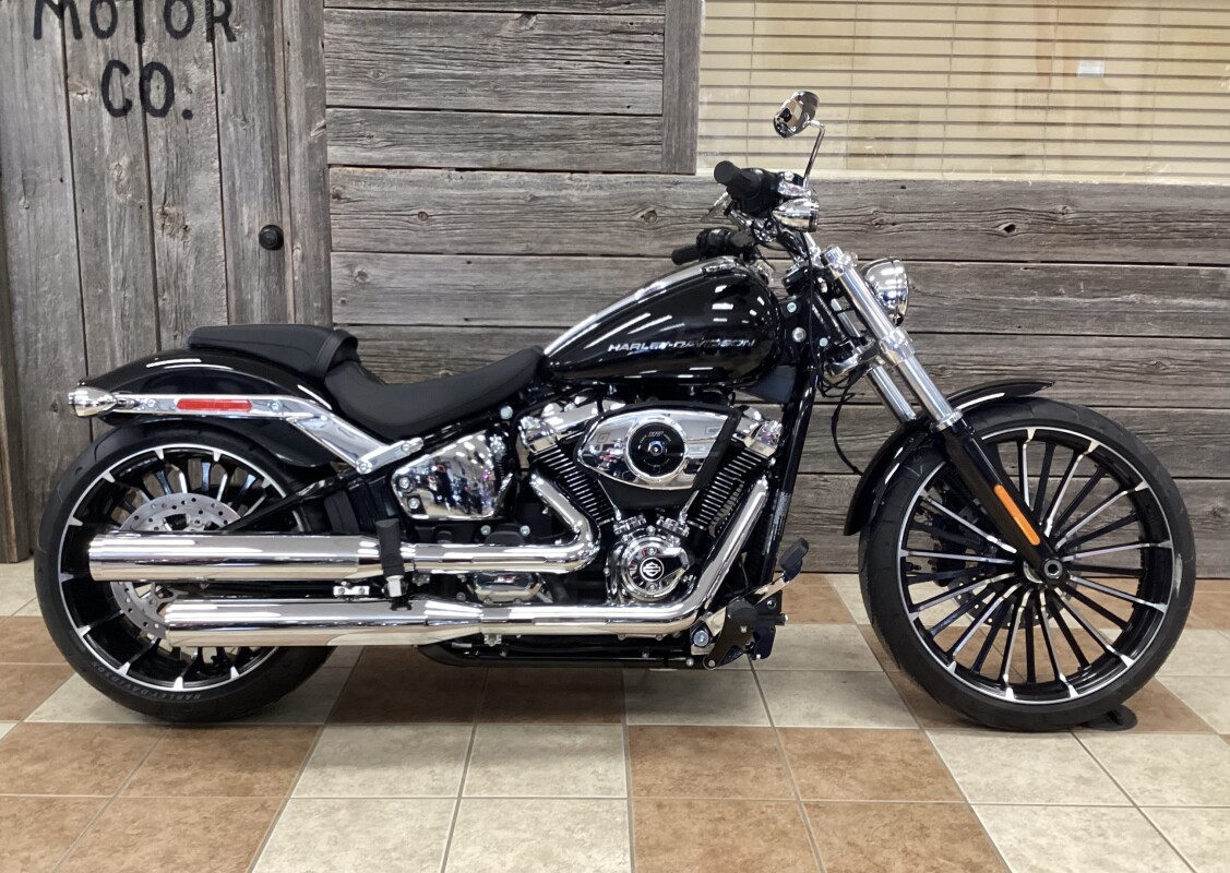 2025 Harley-Davidson Breakout