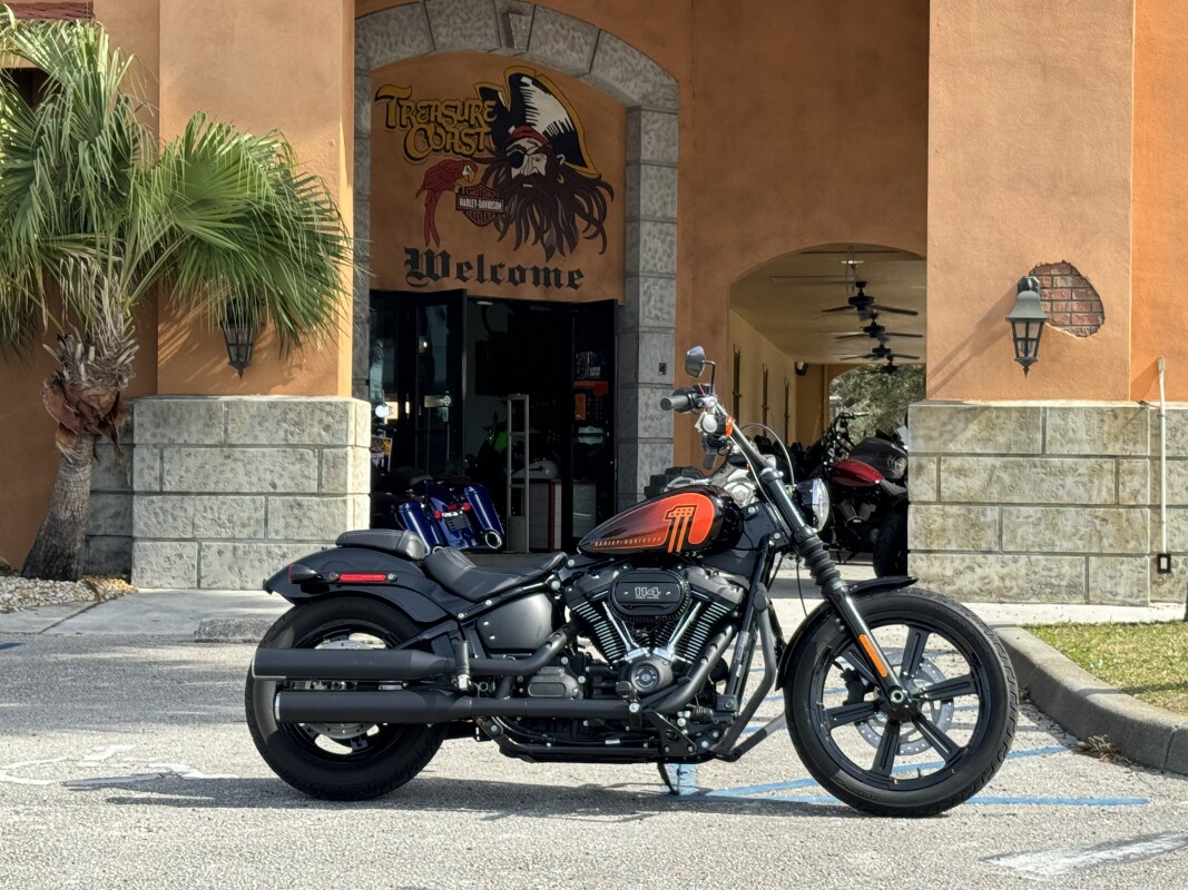 FXBBS 2022 Street Bob 114