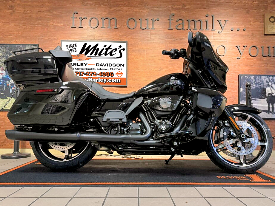2025 H-D FLHXU Street Glide Ultra 117ci