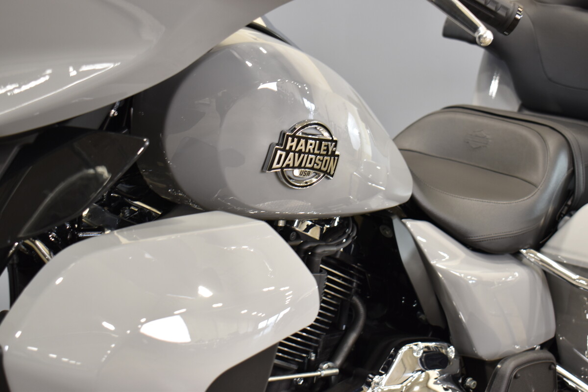 2025 Harley-Davidson Street Glide Ultra FLHXU - Photo 9