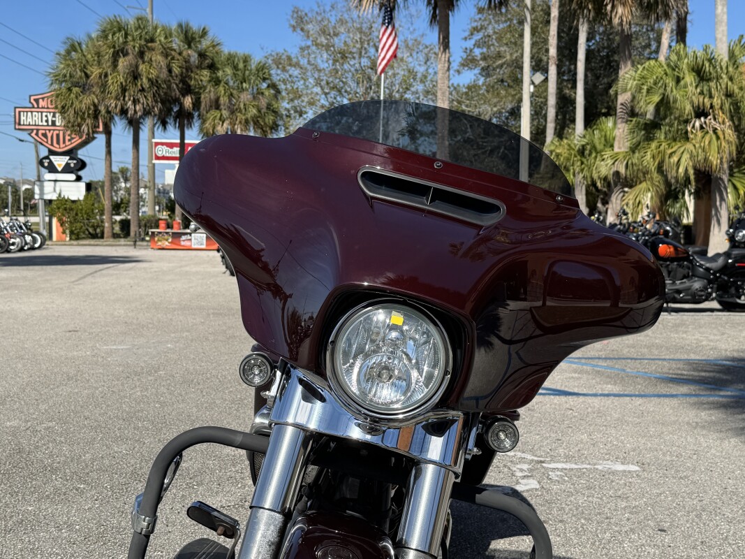 Street Glide - Photo 3