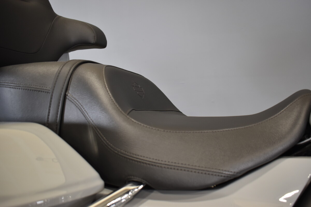2025 Harley-Davidson Street Glide Ultra FLHXU - Photo 5