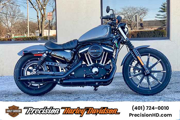 2022 Harley-Davidson<sup>®</sup> Iron 883<sup>™</sup> XL883N