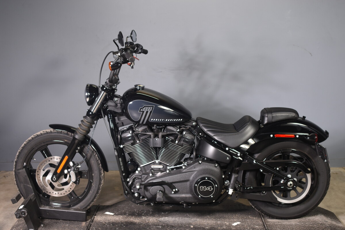 2024 Street Bob 114 FXBBS - Photo 5