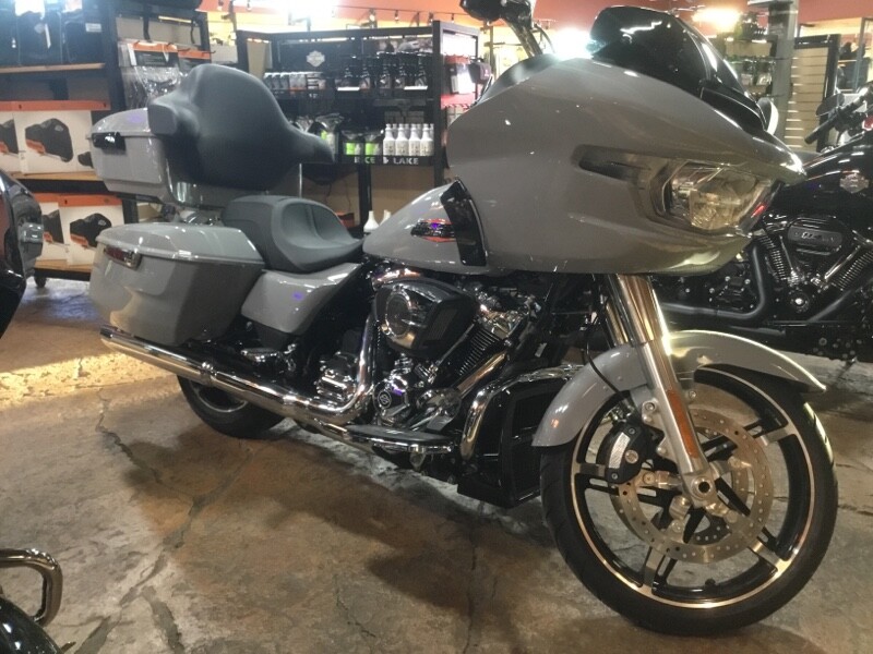 2024 Harley-Davidson Road Glide Billiard Gray