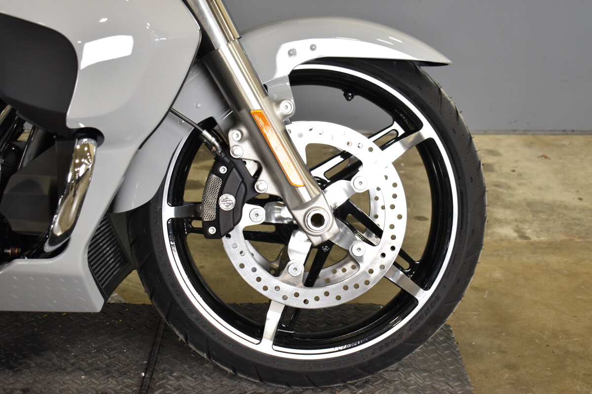2025 Harley-Davidson Street Glide Ultra FLHXU - Photo 3